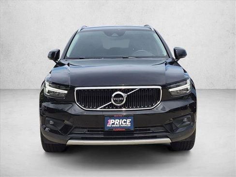 Used 2022 Volvo XC40 T5 Momentum AWD/4WD image 2