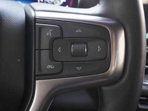 Used 2025 Chevrolet Silverado 2500 LTZ w/ LTZ Convenience Package AWD/4WD image 16