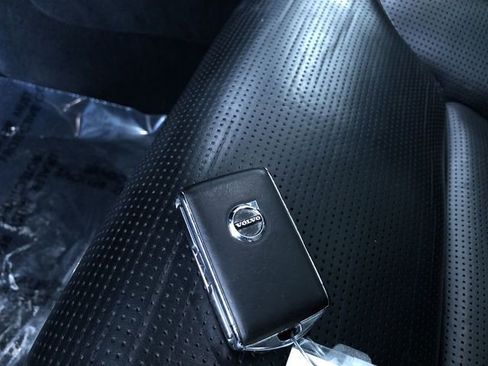 Used 2018 Volvo XC90 T6 Inscription w/ Convenience Package image 31