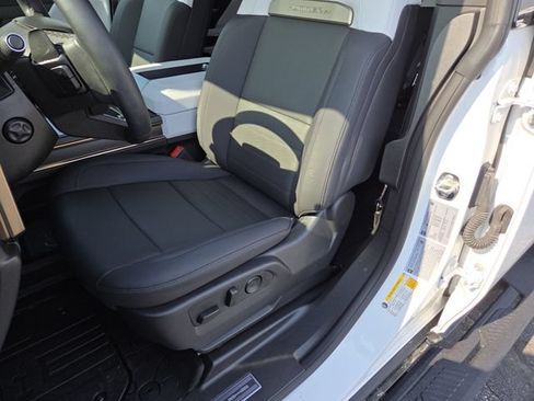 Used 2025 GMC Hummer EV 3X AWD/4WD image 26