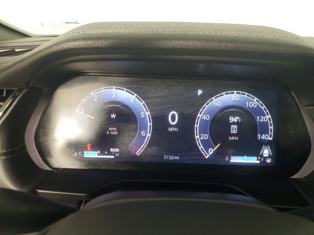Used 2026 Jeep Grand Cherokee Limited AWD/4WD image 29