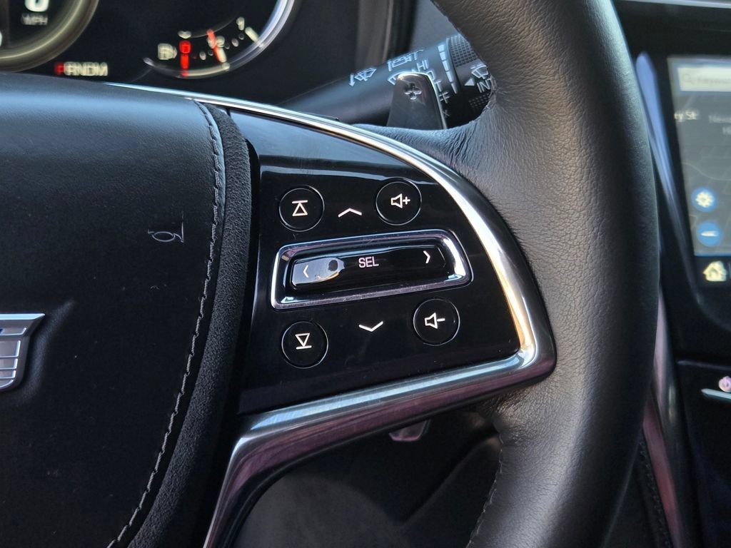 Used 2018 Cadillac CTS V w/ Carbon Fiber Package RWD image 26