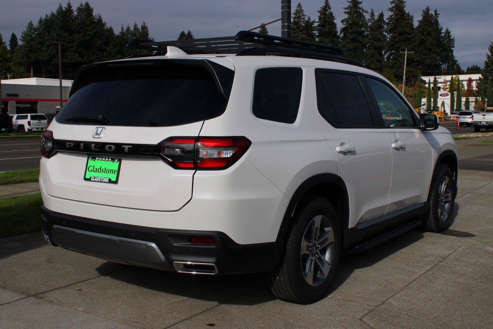 New 2026 Honda Pilot EX-L image 5