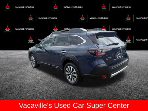 Used 2023 Subaru Outback Touring XT AWD/4WD image 3