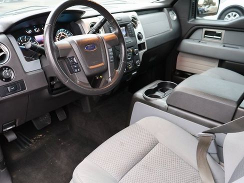 Used 2013 Ford F150 XLT w/ XLT Chrome Pkg image 3