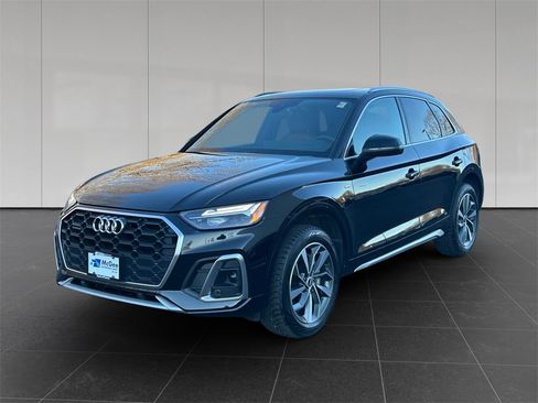 Used 2022 Audi Q5 2.0T Premium image 1
