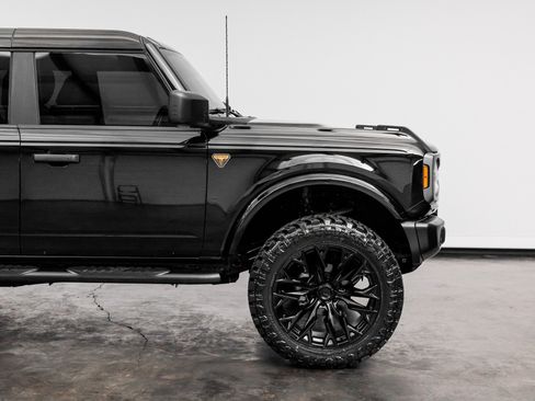 Used 2025 Ford Bronco Badlands AWD/4WD image 22