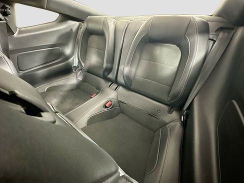 Used 2018 Ford Mustang Shelby GT350 w/ Convenience Package image 24