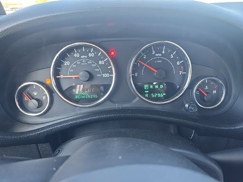 Used 2014 Jeep Wrangler Sport image 24