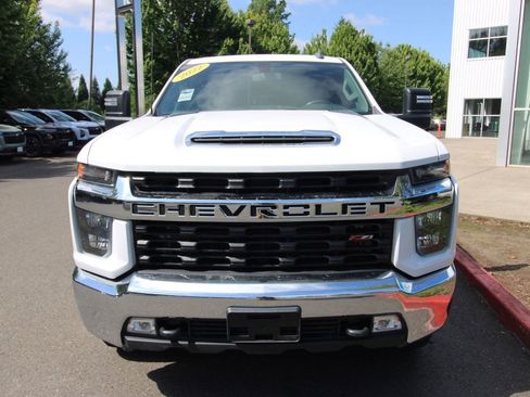 Used 2022 Chevrolet Silverado 2500 LT w/ Convenience Package AWD/4WD image 9