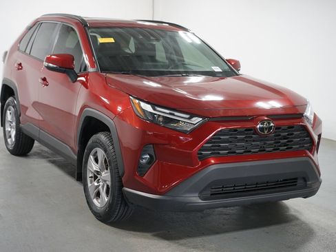 Certified 2025 Toyota RAV4 XLE w/ Convenience Package FWD image 3