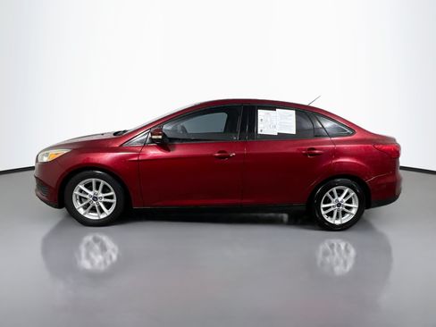 Used 2015 Ford Focus SE FWD image 9