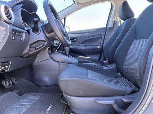 Used 2024 Nissan Versa S w/ S Plus Package image 18