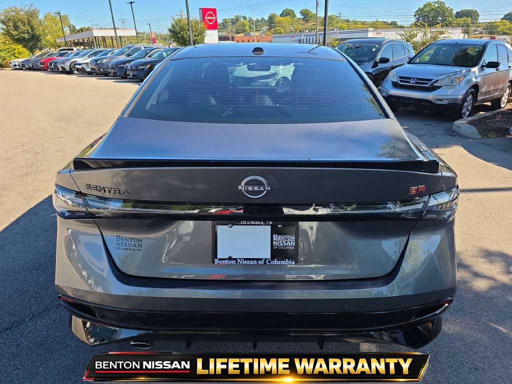 Used 2026 Nissan Sentra SR w/ SR Premium Package FWD image 10