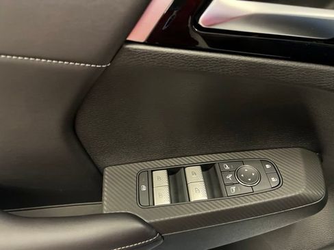 Used 2026 Mitsubishi Outlander LE FWD image 15