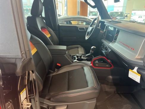 New 2026 Ford Bronco Big Bend w/ Black Diamond Package AWD/4WD image 5