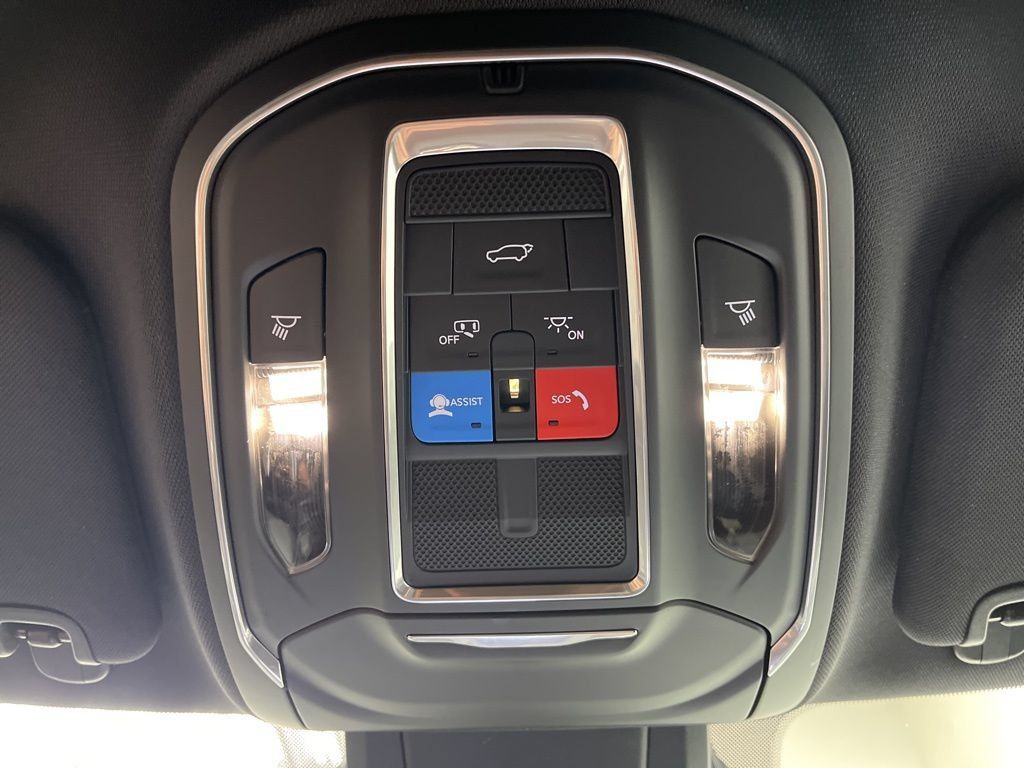New 2026 Jeep Cherokee Limited AWD/4WD image 22