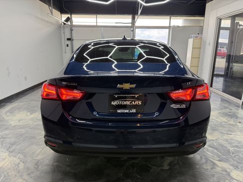 Used 2019 Chevrolet Malibu LT w/ LT Plus Package FWD image 4