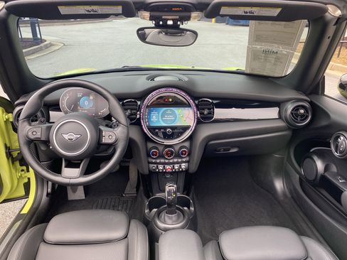 Certified 2024 MINI Cooper S image 29