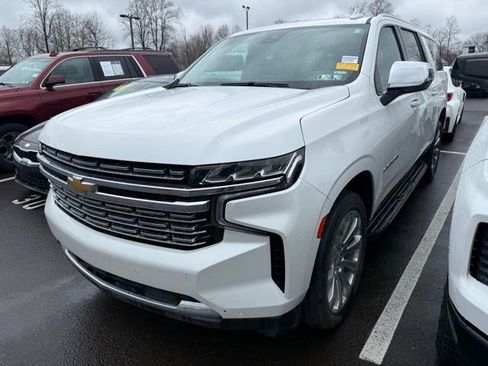 Certified 2023 Chevrolet Suburban Premier image 3