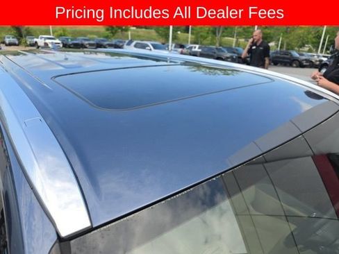 Used 2015 Toyota Highlander Limited AWD/4WD image 12