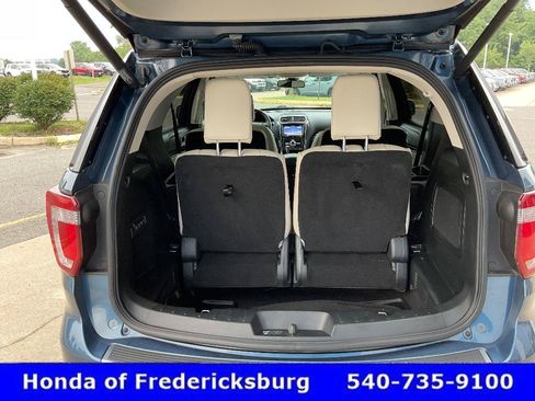 Used 2019 Ford Explorer Platinum AWD/4WD image 16
