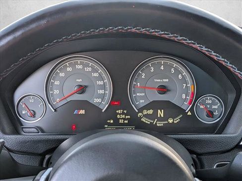 Used 2016 BMW M3 RWD image 12