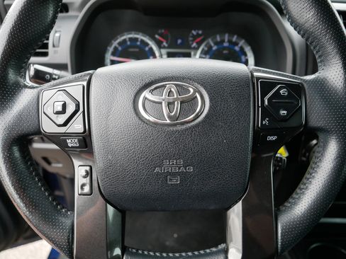 Used 2015 Toyota 4Runner Trail AWD/4WD image 25