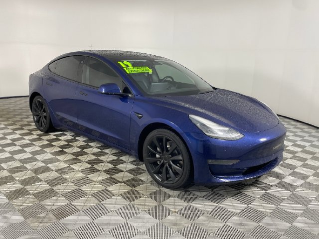 Used 2019 Tesla Model 3 Mid Range RWD image 16