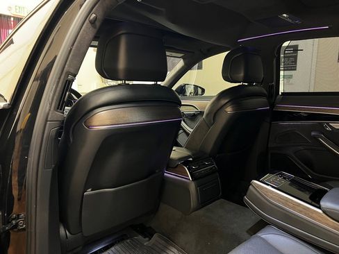 Used 2019 Audi A8 L 4.0T image 32