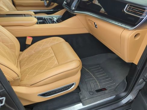 Used 2023 Jeep Grand Wagoneer Series III w/ Rear Seat Video Group 1 image 61