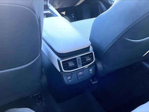 Used 2024 Lexus RX 350 Premium image 38