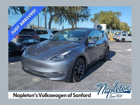 Used 2022 Tesla Model Y Performance image 1