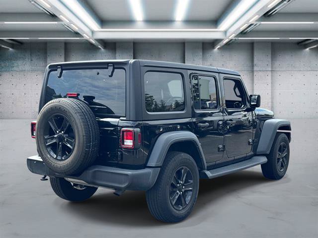 Used 2023 Jeep Wrangler Unlimited Sport AWD/4WD image 4