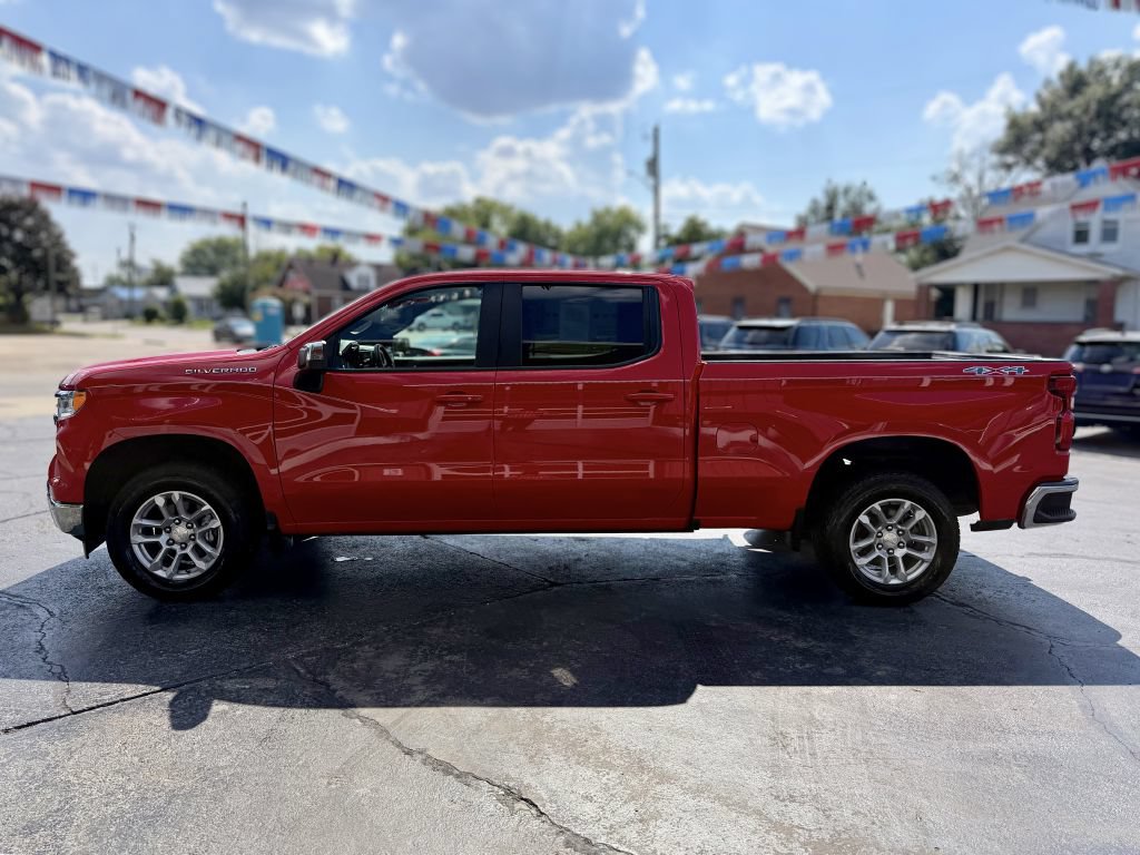 Used 2023 Chevrolet Silverado 1500 LT w/ Max Trailering Package AWD/4WD image 5