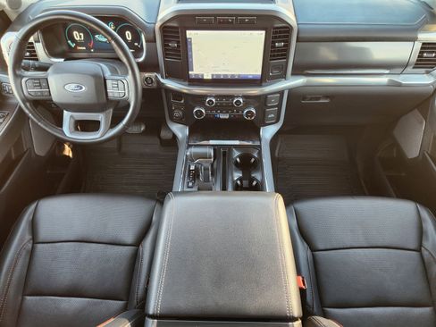 Used 2023 Ford F150 Lariat w/ FX4 Off-Road Package image 28