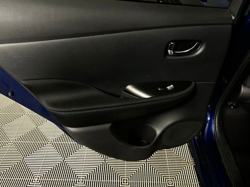 Used 2024 Nissan Leaf S image 26