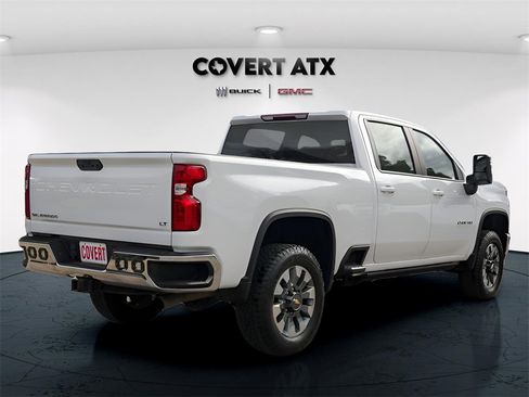 Used 2022 Chevrolet Silverado 2500 LT w/ Convenience Package image 7