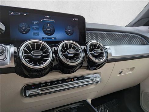 Certified 2025 Mercedes-Benz GLB 250 GLB 250 image 13