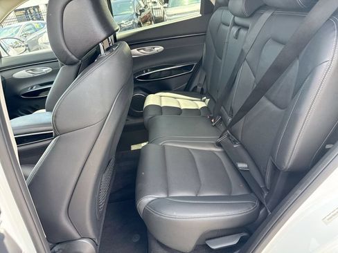 Used 2025 Genesis GV70 2.5T AWD/4WD image 27