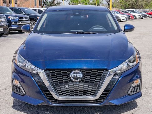 Used 2021 Nissan Altima 2.5 S image 2