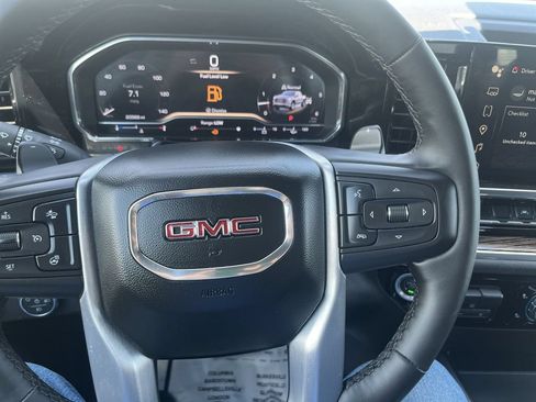Used 2024 GMC Sierra 1500 Elevation w/ Preferred Package AWD/4WD image 21