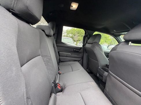 Used 2025 Toyota Tacoma SR5 AWD/4WD image 15