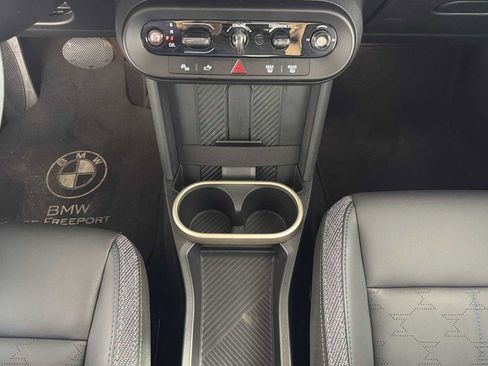 Used 2025 MINI Cooper S FWD image 17