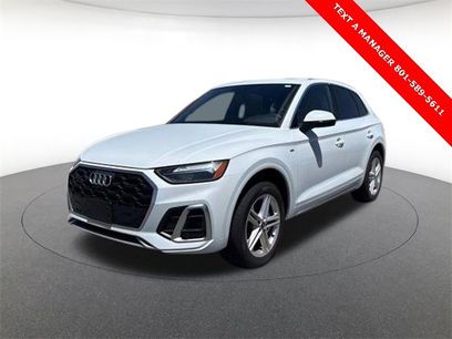 Used 2022 Audi Q5 e Premium w/ Convenience Package