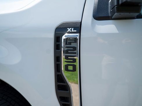 New 2025 Ford F250 XL image 7