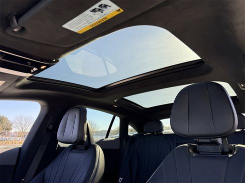 Used 2023 Mercedes-Benz EQE 500 4MATIC Sedan image 21