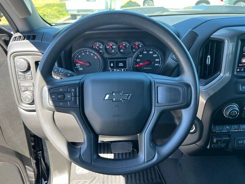 Used 2026 Chevrolet Silverado 1500 Custom Trail Boss w/ Turbomax Blackout Package AWD/4WD image 30