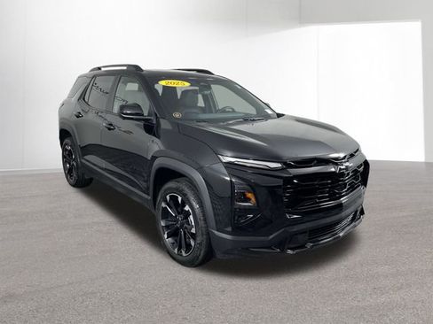 Used 2025 Chevrolet Equinox RS w/ Safety and Technology Package image 13