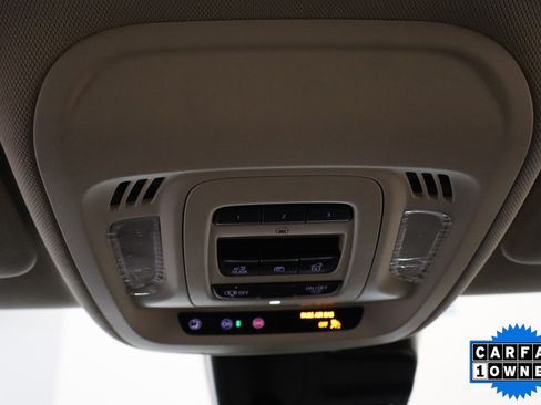 Used 2023 Buick Envision Avenir AWD/4WD image 29